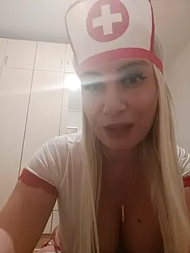 Snapshot of visnjica chatting on October 30, 2025, 10:17 pm visnjica online show from October 30, 2025, 10:17 pm