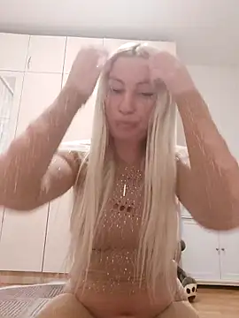 Snapshot of visnjica chatting on November 11, 2025, 10:15 pm visnjica online show from November 11, 2025, 10:15 pm