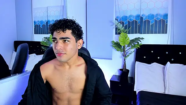 LucasCarterr online show from March 1, 2025, 3:43 am