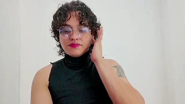 Diane blossom online show from February 19, 2026, 1:24 am