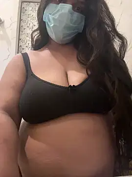 sinnerlady online show from November 13, 2025, 7:40 pm