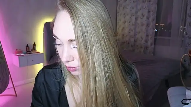 Engel 13 online show from November 17, 2025, 5:28 pm