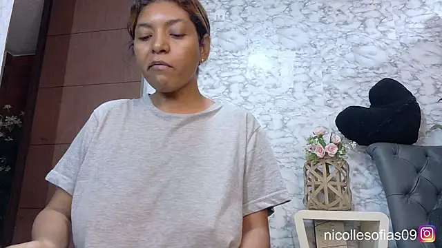 Snapshot of nicollesofia2 chatting on June 9, 2026, 5:25 pm nicollesofia2 online show from June 9, 2026, 5:25 pm