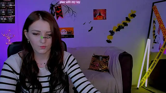 catherine kitty online show from October 27, 2025, 8:10 pm