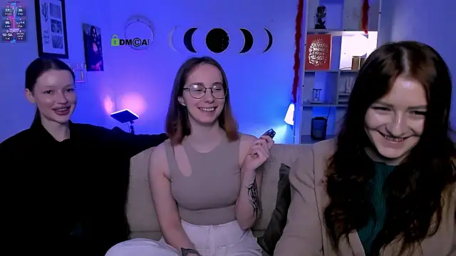 Snapshot of catherine_kitty chatting on March 7, 2026, 8:25 pm catherine kitty online show from March 7, 2026, 8:25 pm