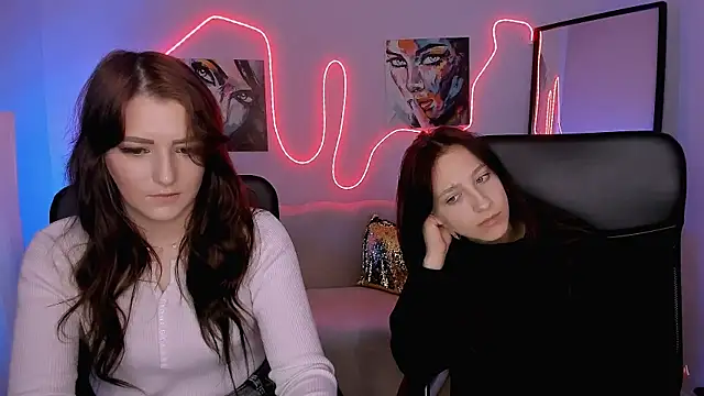 Snapshot of catherine_kitty chatting on February 4, 2026, 8:15 pm catherine kitty online show from February 4, 2026, 8:15 pm