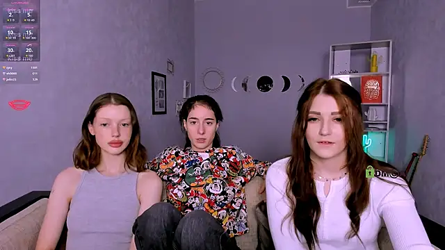 catherine kitty online show from December 16, 2025, 8:13 pm