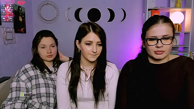 Snapshot of catherine_kitty chatting on January 14, 2026, 9:29 pm catherine kitty online show from January 14, 2026, 9:29 pm