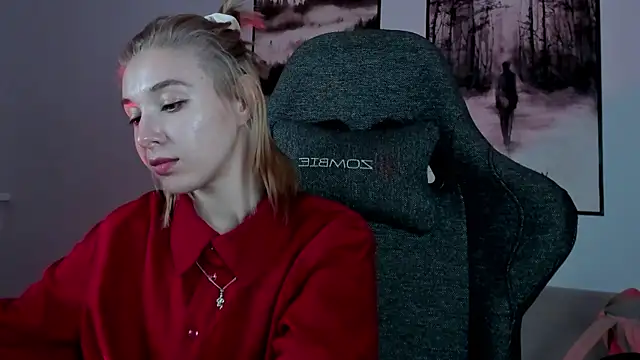 PhilippaAdamas online show from February 14, 2025, 8:42 am