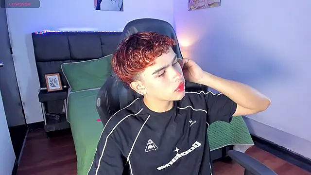 Aiiden 15 online show from November 20, 2025, 12:39 pm