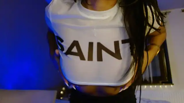 Snapshot of LittleMia_95 chatting on March 4, 2025, 4:09 pm LittleMia 95 online show from March 4, 2025, 4:09 pm