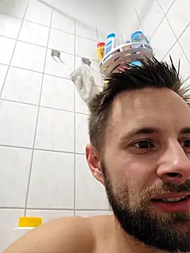 ademandjulia online show from February 2, 2026, 9:25 pm