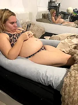 Princessemisse online show from November 29, 2025, 4:40 pm