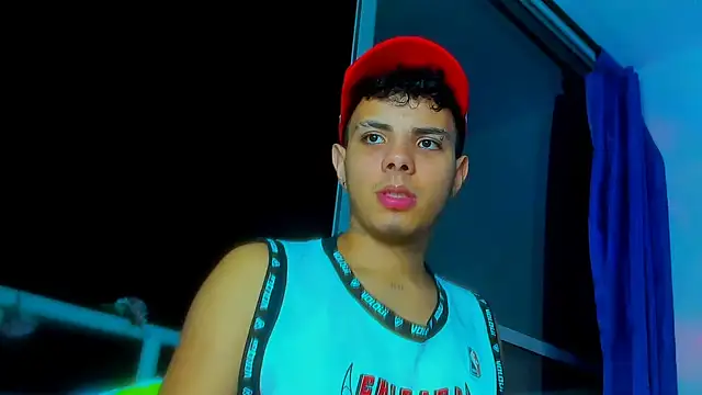 Alessandro 1610 online show from November 28, 2025, 5:40 am