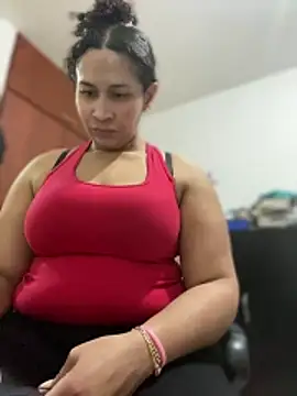 Carola-Ross online show from February 13, 2026, 5:35 pm