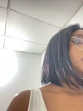 Snapshot of blackgril12 chatting on March 14, 2025, 6:42 am blackgril12 online show from March 14, 2025, 6:42 am