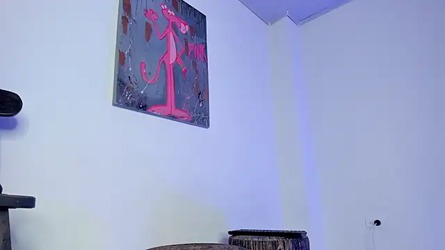 hugosan12 online show from March 16, 2026, 8:33 pm