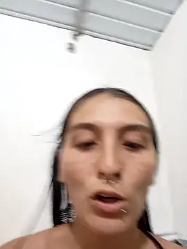 single mother indecent online show from November 17, 2025, 4:33 pm