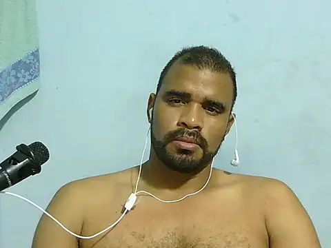 Snapshot of YOX22 chatting on February 21, 2026, 7:32 am YOX22 online show from February 21, 2026, 7:32 am