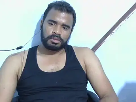 Snapshot of YOX22 chatting on October 23, 2025, 5:17 am YOX22 online show from October 23, 2025, 5:17 am