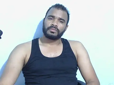 Snapshot of YOX22 chatting on October 10, 2025, 4:46 am YOX22 online show from October 10, 2025, 4:46 am