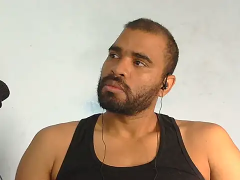 Snapshot of YOX22 chatting on June 16, 2026, 1:33 pm YOX22 online show from June 16, 2026, 1:33 pm