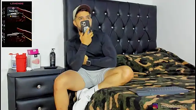 mikeblaree online show from February 25, 2026, 7:14 pm