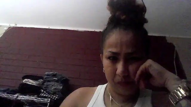 SweetSexyLatina online show from June 3, 2026, 8:04 am
