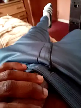 Cumboy2567 online show from September 9, 2025, 9:52 am