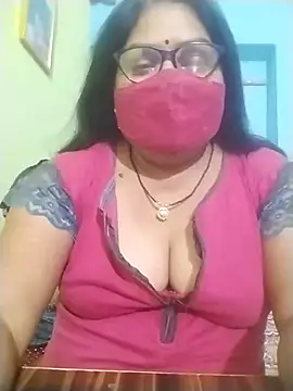 Snapshot of fuunalka chatting on October 28, 2025, 4:02 am fuunalka online show from October 28, 2025, 4:02 am