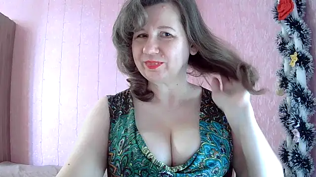 Snapshot of Starsan chatting on June 4, 2026, 7:46 am Starsan online show from June 4, 2026, 7:46 am