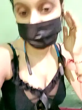 Cute soni15 online show from February 11, 2025, 5:29 pm