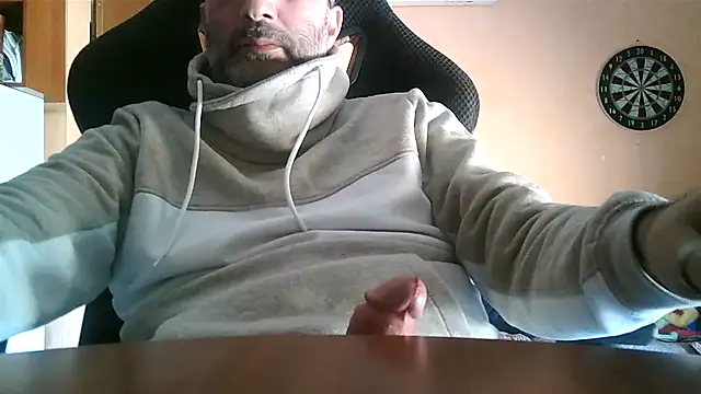 Snapshot of lanata chatting on March 6, 2025, 9:25 am lanata online show from March 6, 2025, 9:25 am