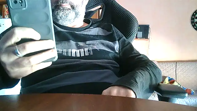 Snapshot of lanata chatting on March 20, 2025, 10:10 am lanata online show from March 20, 2025, 10:10 am