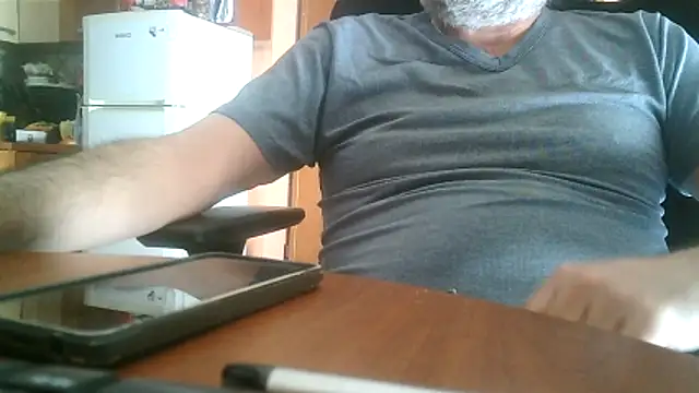 Snapshot of lanata chatting on May 18, 2026, 2:33 pm lanata online show from May 18, 2026, 2:33 pm