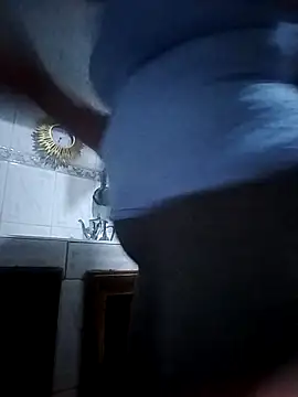 Snapshot of nouhaty chatting on November 10, 2025, 5:34 am nouhaty online show from November 10, 2025, 5:34 am