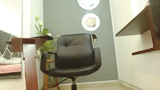 Snapshot of StephyJones1 chatting on January 11, 2025, 10:18 pm StephyJones1 online show from January 11, 2025, 10:18 pm