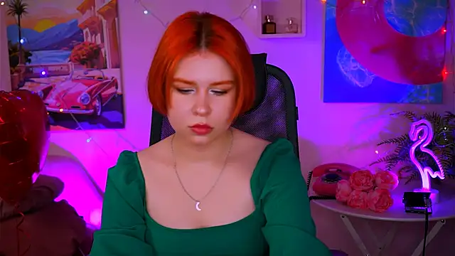 MitsukiMun online show from February 22, 2025, 12:40 pm