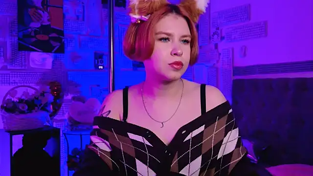 MitsukiMun online show from March 3, 2025, 7:39 pm