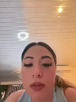 Snapshot of Nataylayla chatting on March 8, 2025, 2:23 am Nataylayla online show from March 8, 2025, 2:23 am