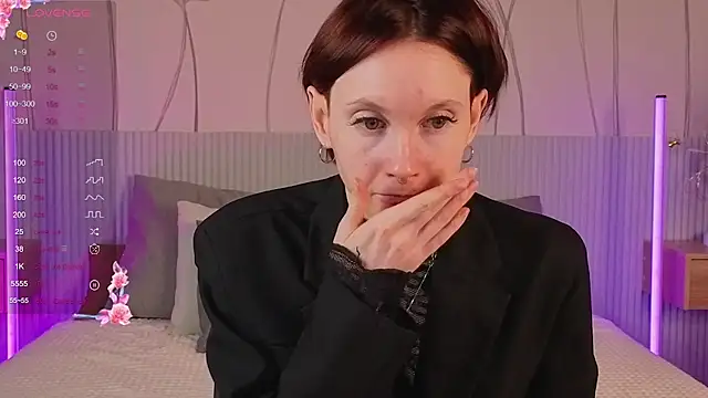 Snapshot of JoYung chatting on October 8, 2025, 4:47 am JoYung online show from October 8, 2025, 4:47 am