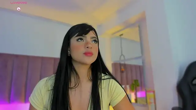 emmiily z online show from June 28, 2026, 3:02 am