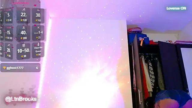 Annaa Brooks online show from March 4, 2025, 9:00 pm