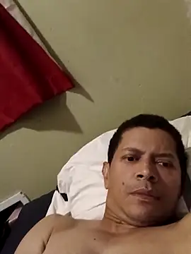 machoactivo1 online show from September 26, 2025, 8:43 am