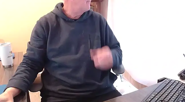 olderandwiser2 online show from February 25, 2025, 4:57 pm