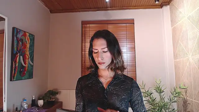 Georgina Palacios  online show from February 13, 2026, 3:50 am