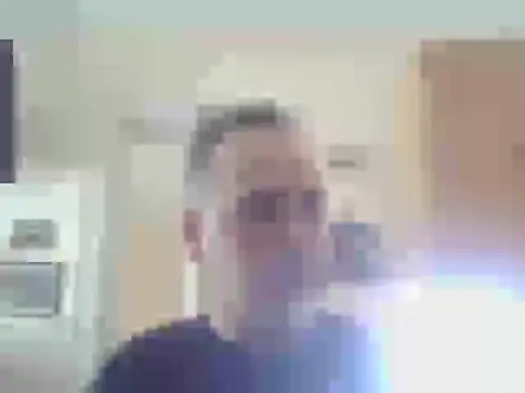 Szolga10 online show from April 3, 2026, 10:11 am