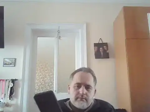 Szolga10 online show from November 16, 2025, 10:53 am