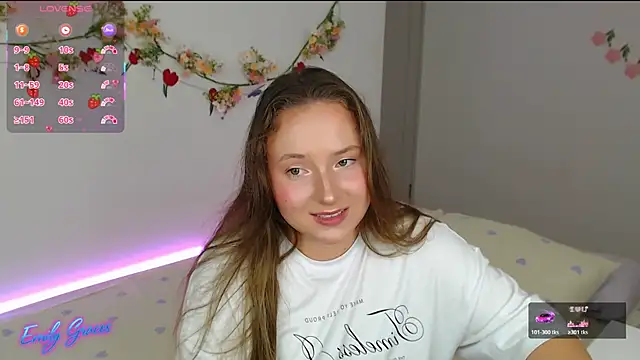 Snapshot of EmilyxxGraces chatting on August 1, 2026, 11:58 pm EmilyxxGraces online show from August 1, 2026, 11:58 pm