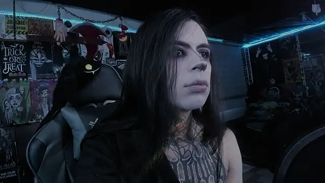 Snapshot of rotten_dreams chatting on September 30, 2025, 10:16 pm rotten dreams online show from September 30, 2025, 10:16 pm